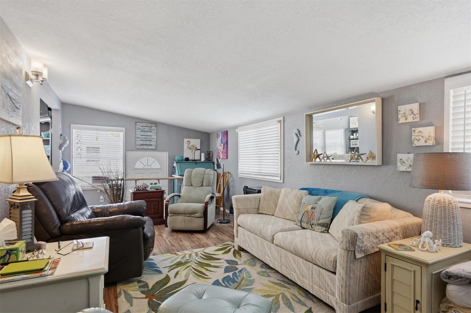 SARASOTA LAKES RV RESORT - Residential