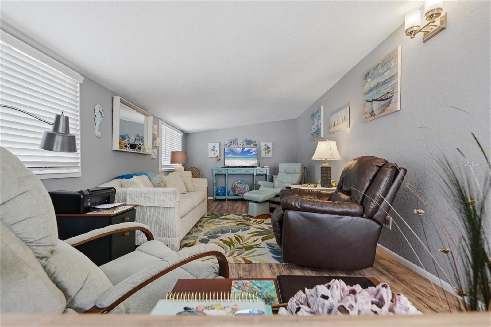 SARASOTA LAKES RV RESORT - Residential