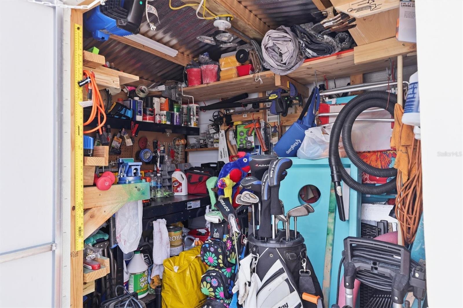 SARASOTA LAKES RV RESORT - Residential