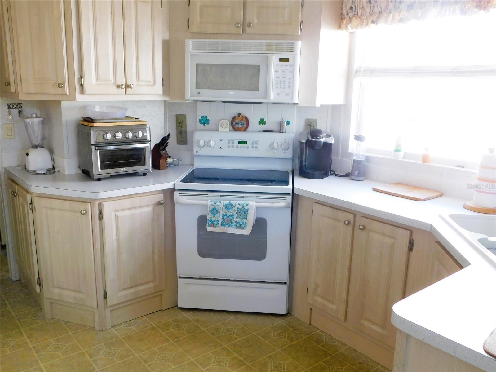 EMERALD POINTE RV RESORT PH 02 - Residential