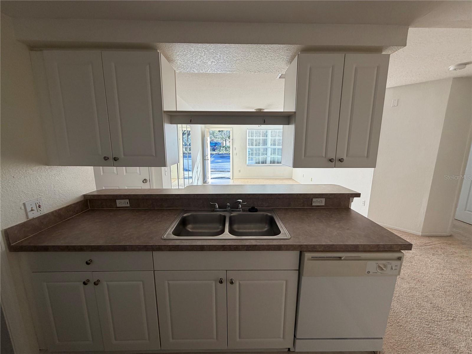 BELMONT AT RYALS CHASE CONDO - Residential Lease