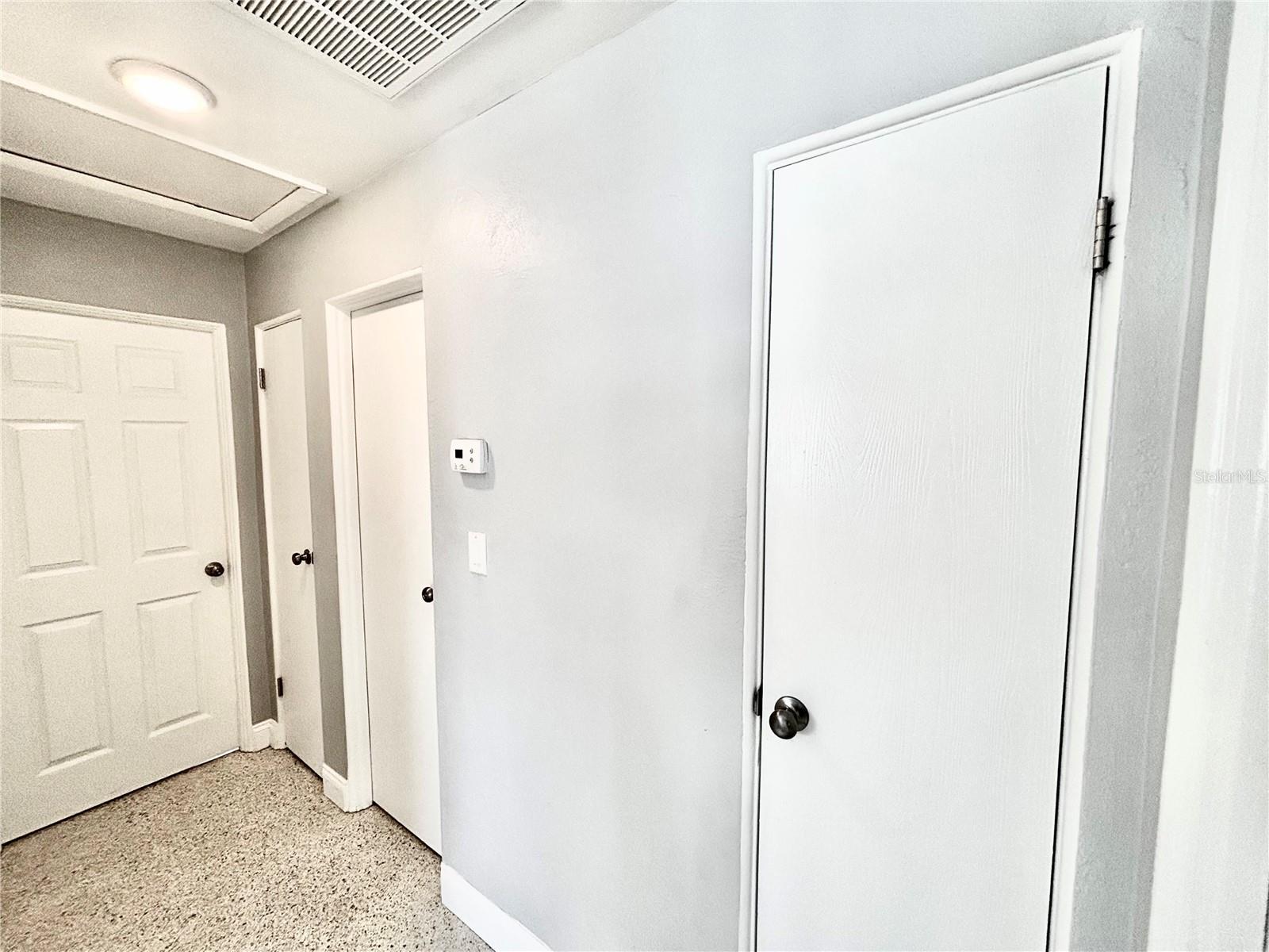 SHELTON HEIGHTS - Residential