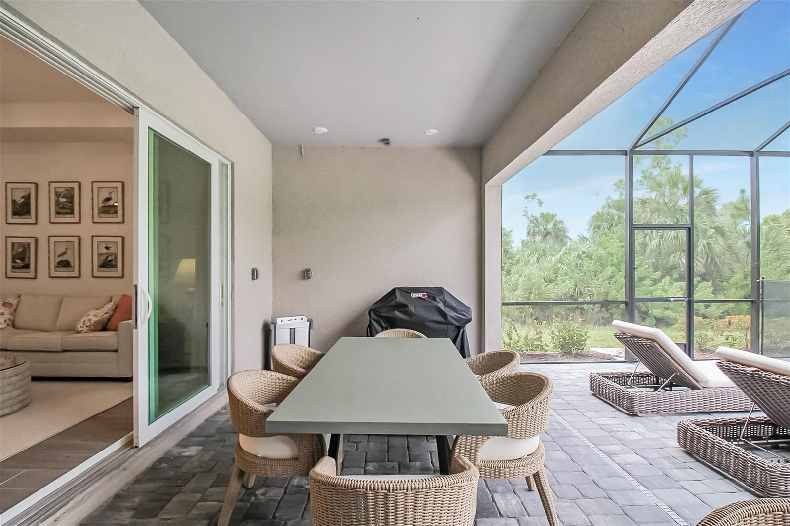 WELLEN PK GOLF & COUNTRY CLUB - Residential Lease