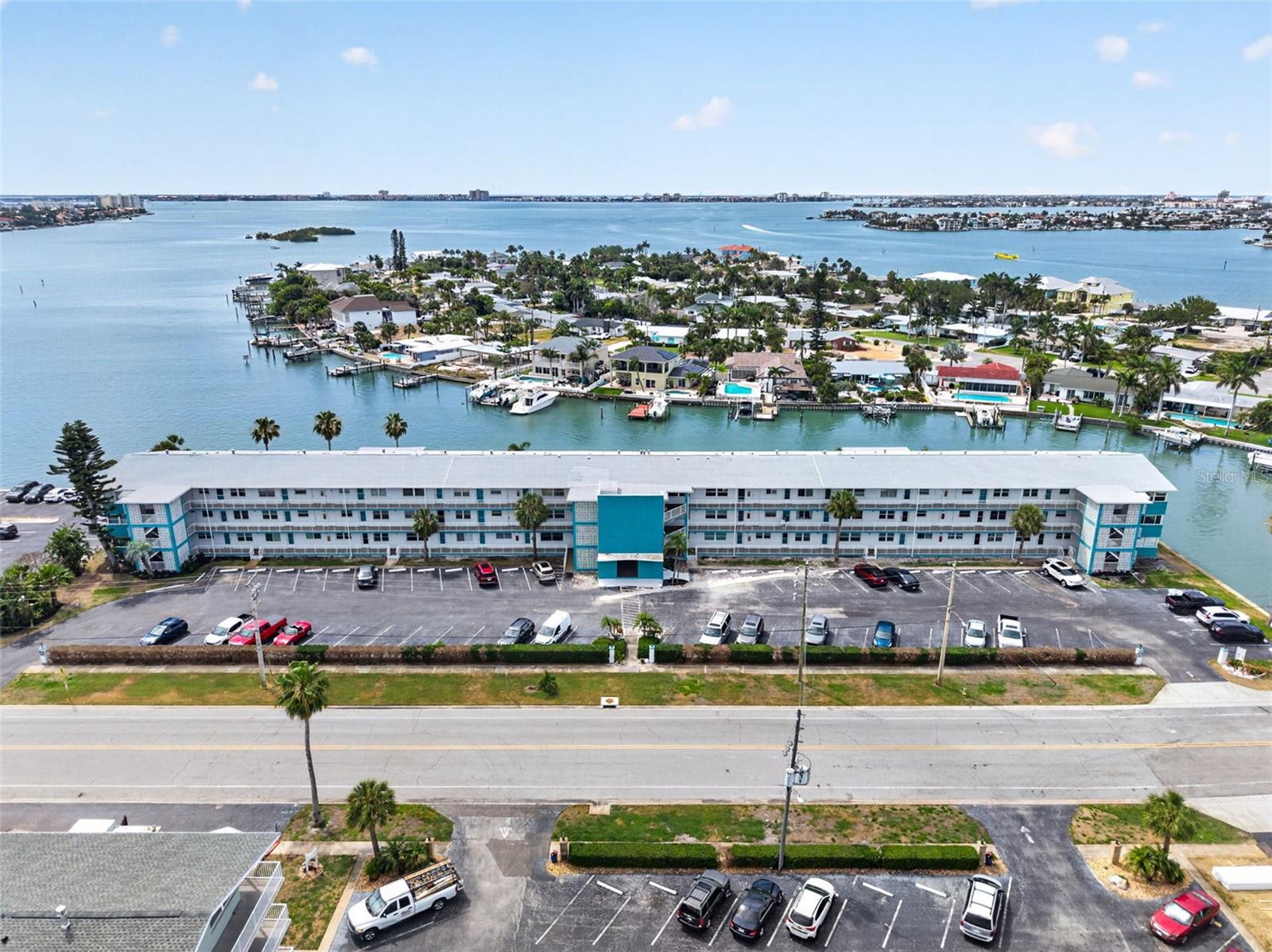 SHORE PLAZA BLDG - Residential