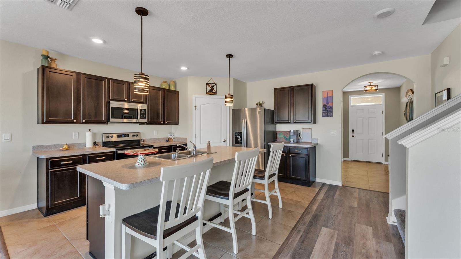 EDEN HILLS - Residential