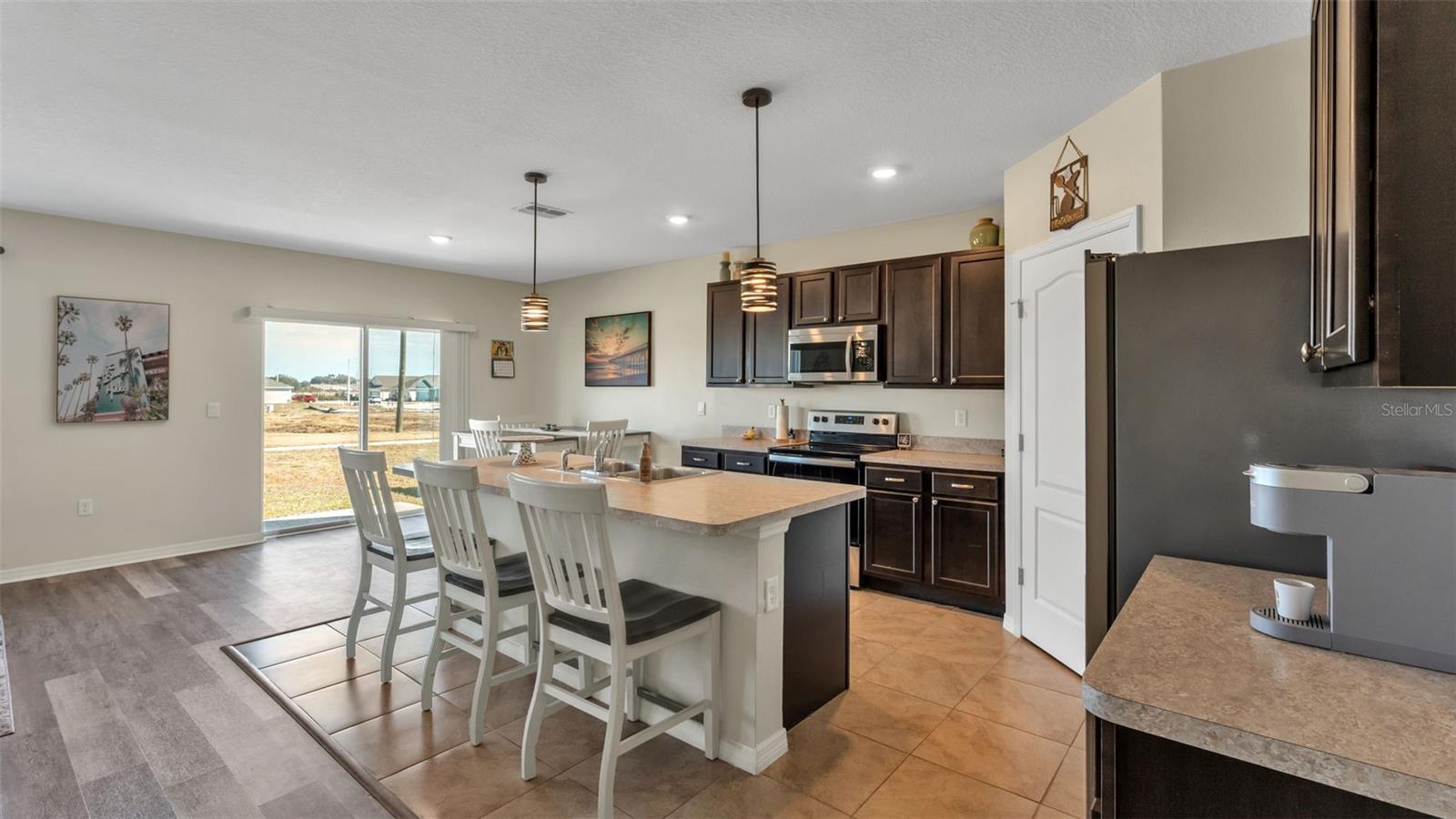 EDEN HILLS - Residential