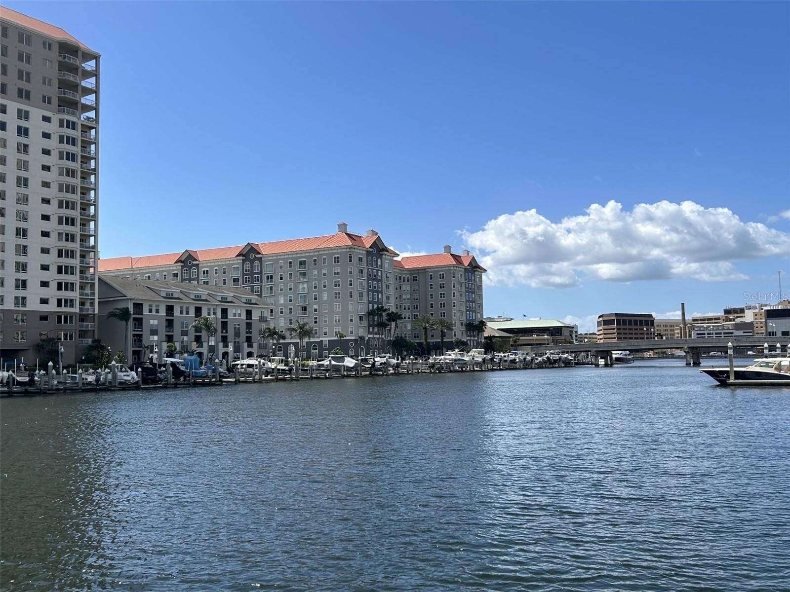 PARKCREST HARBOUR ISLAND CONDO - Residential