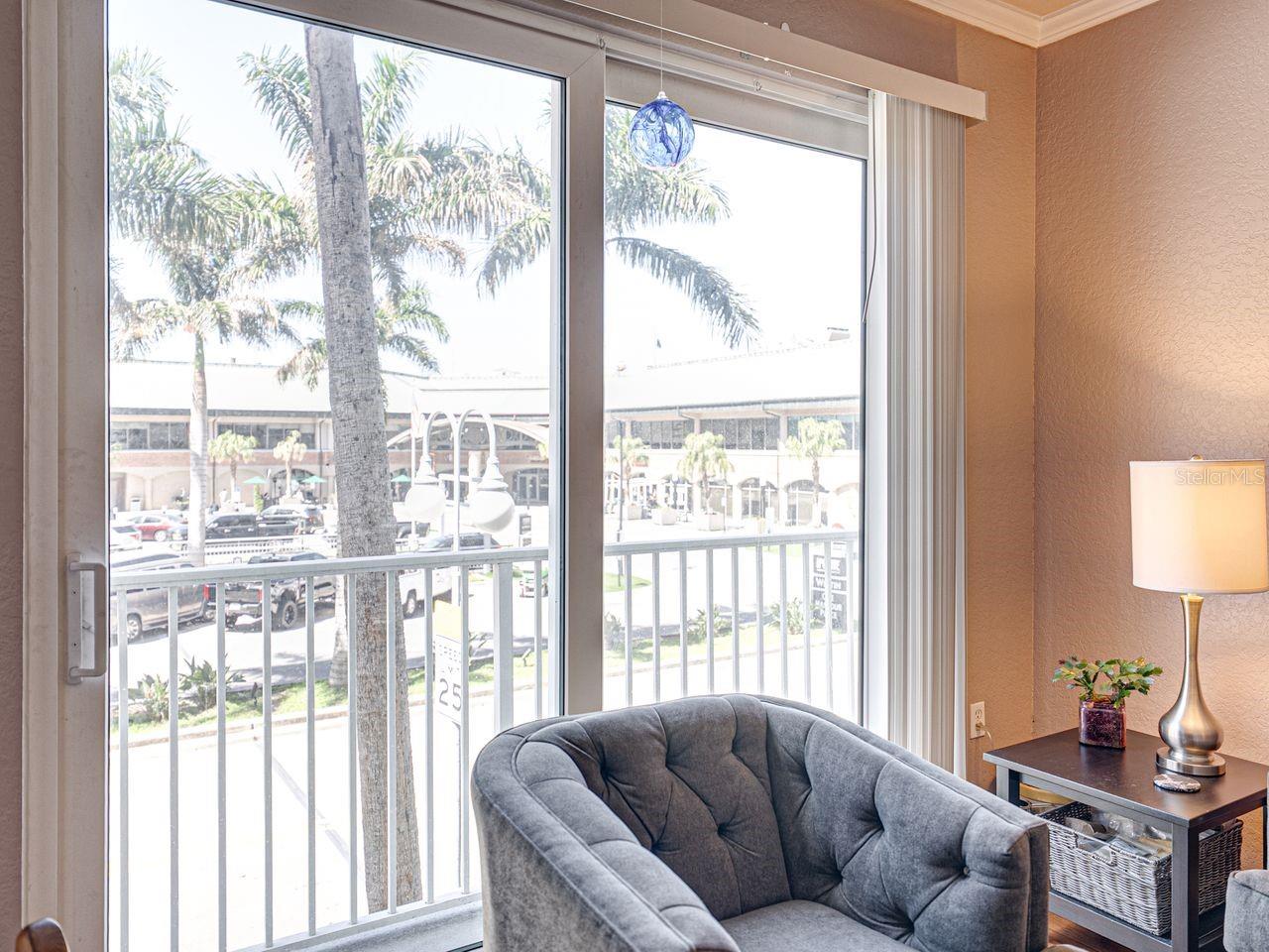 PARKCREST HARBOUR ISLAND CONDO - Residential