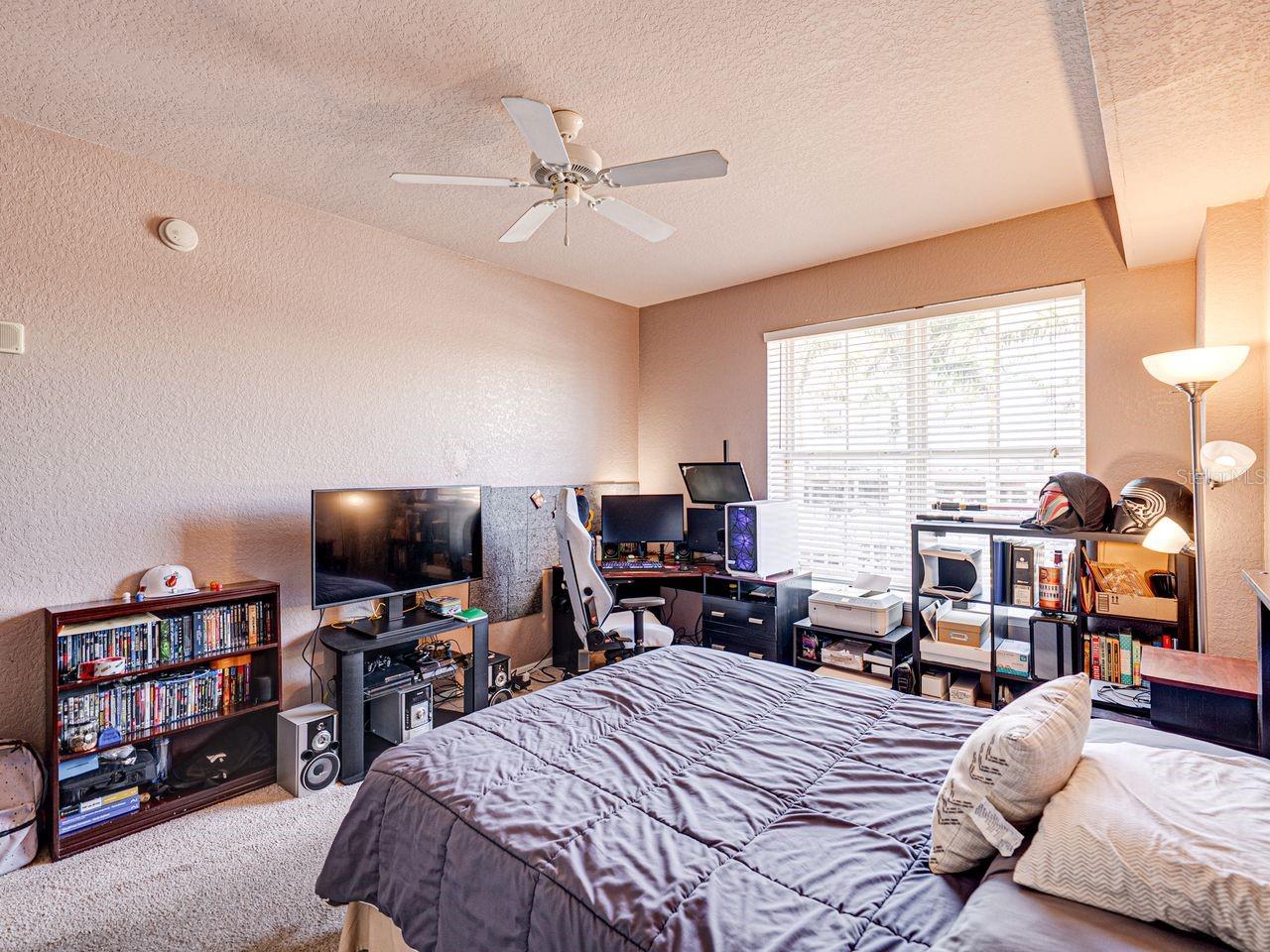 PARKCREST HARBOUR ISLAND CONDO - Residential