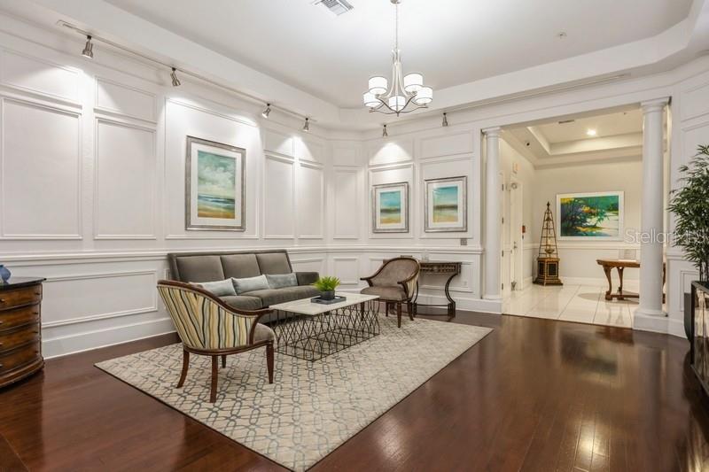 PARKCREST HARBOUR ISLAND CONDO - Residential