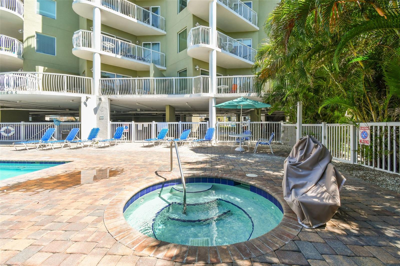 CRYSTAL PALMS BCH RESORT AT TREASURE ISLAND CONDO - Residential