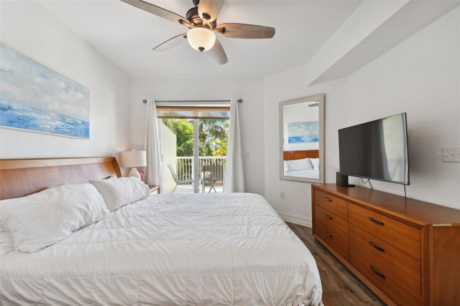 11605 GULF BOULEVARD 208