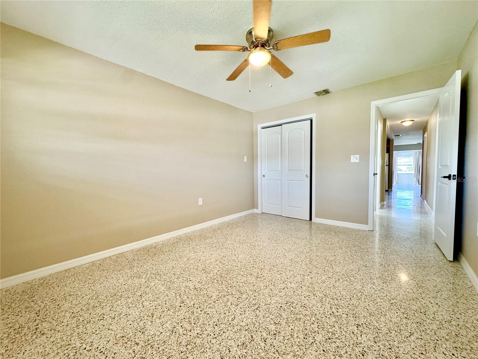 FLOR A MAR - Residential Lease