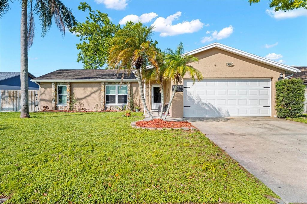 Photo of 11201 Island Pine Drive, Port Richey, FL 34668 (MLS # W7884000)