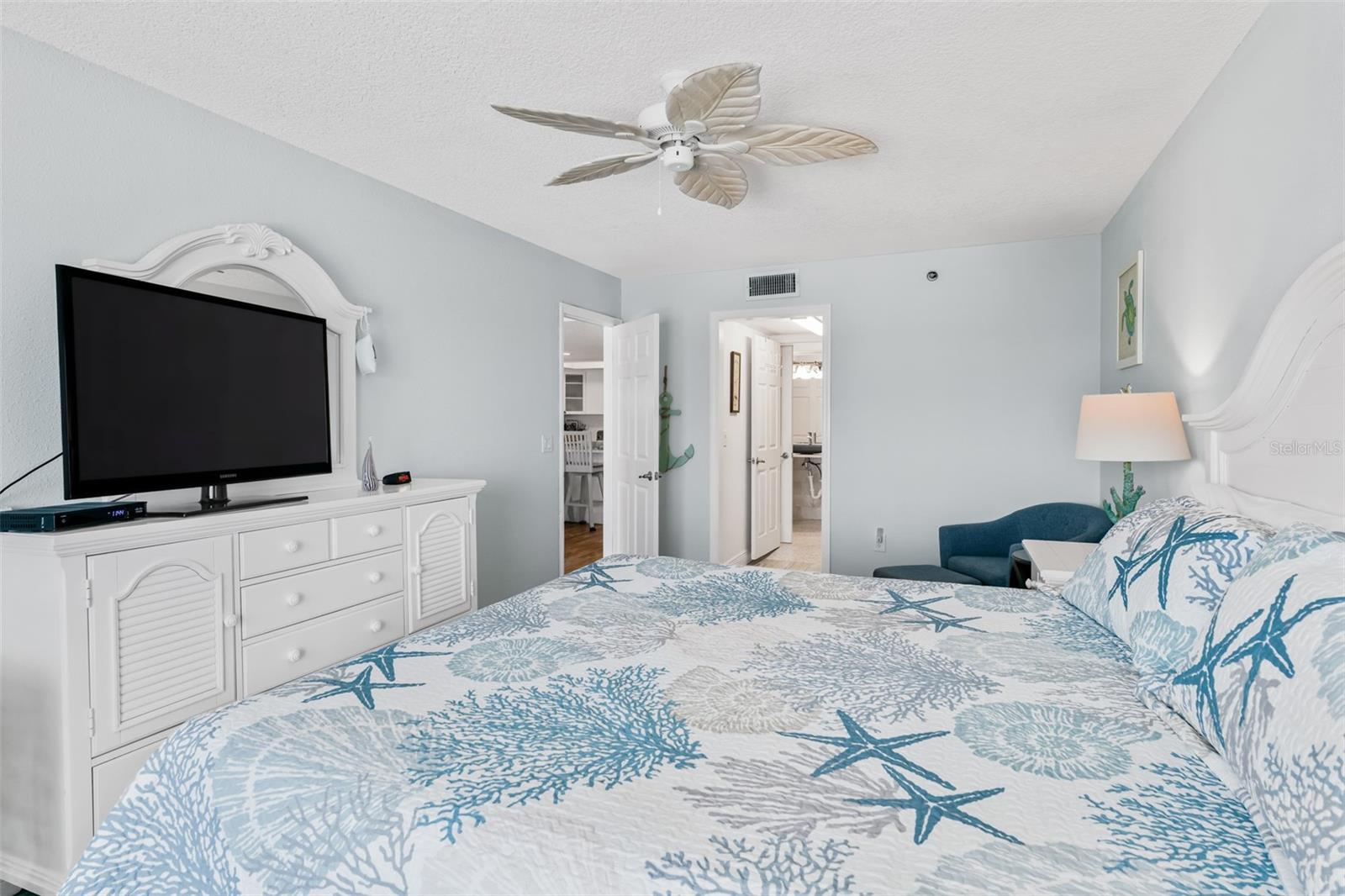 SAND DOLLAR CONDO - Residential