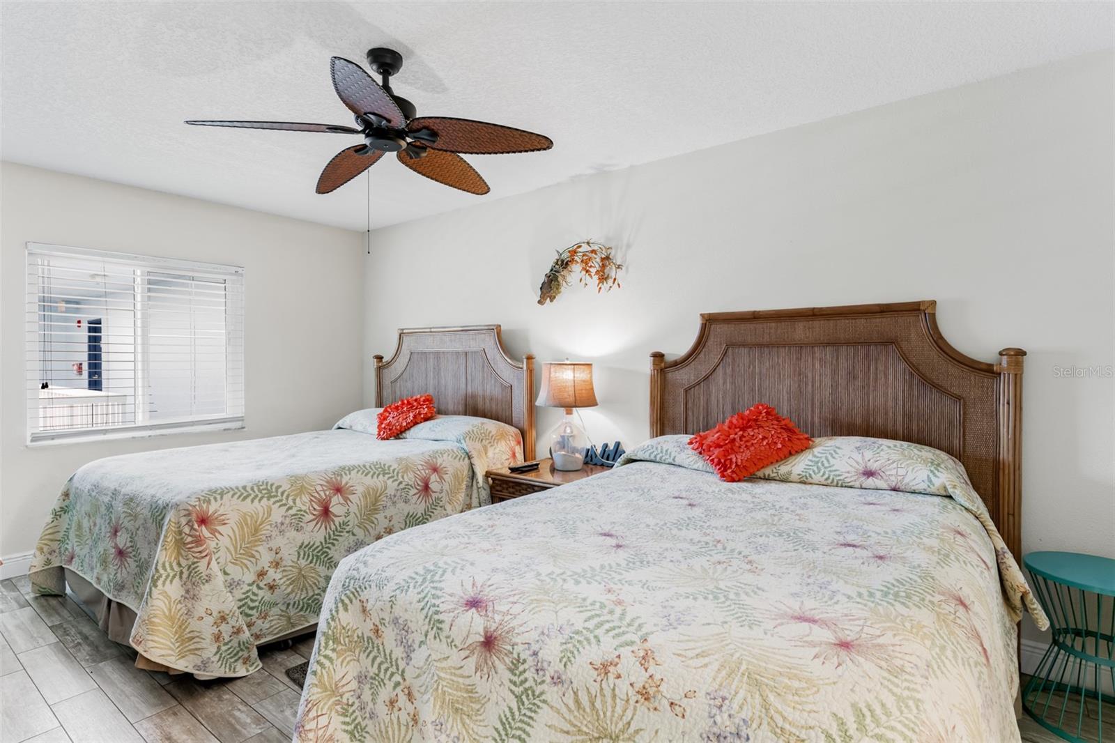 SAND DOLLAR CONDO - Residential