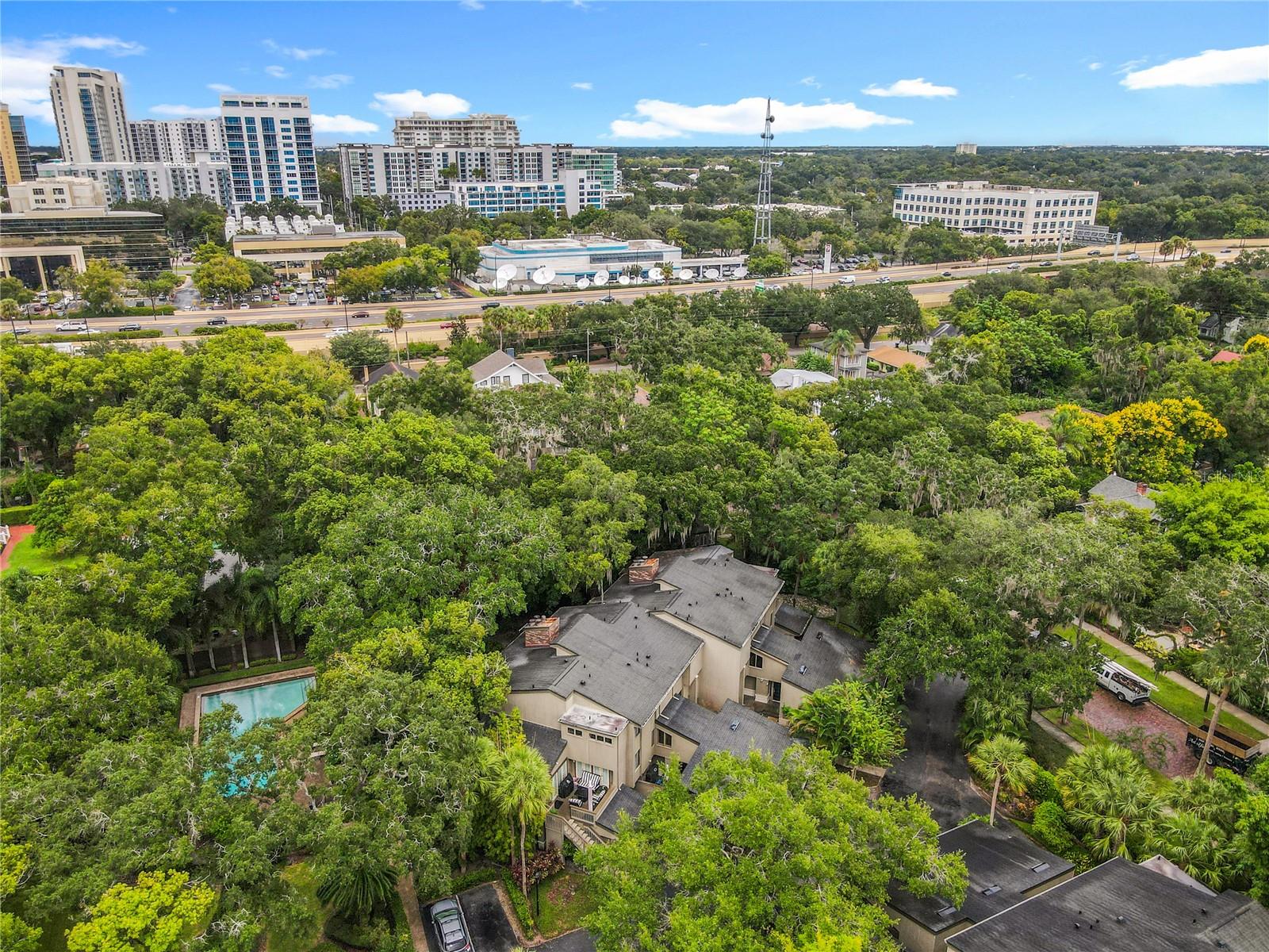 CHEROKEE PLACE CONDO PH 01 - Residential