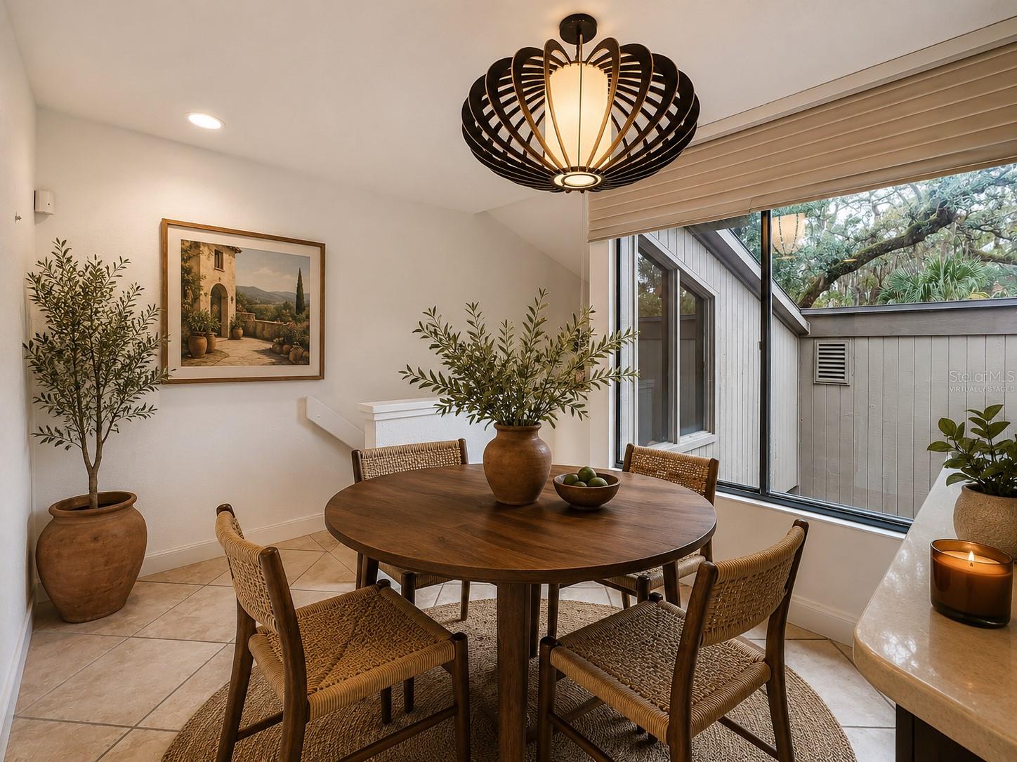 CHEROKEE PLACE CONDO PH 01 - Residential