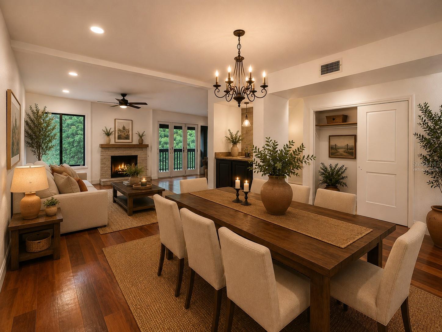 CHEROKEE PLACE CONDO PH 01 - Residential