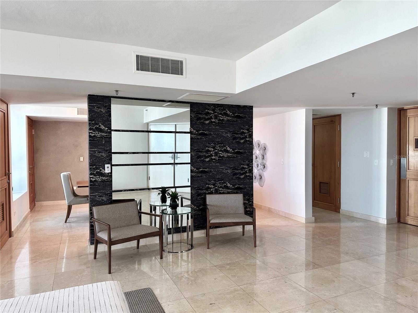 CARIBE PLAZA - Residential