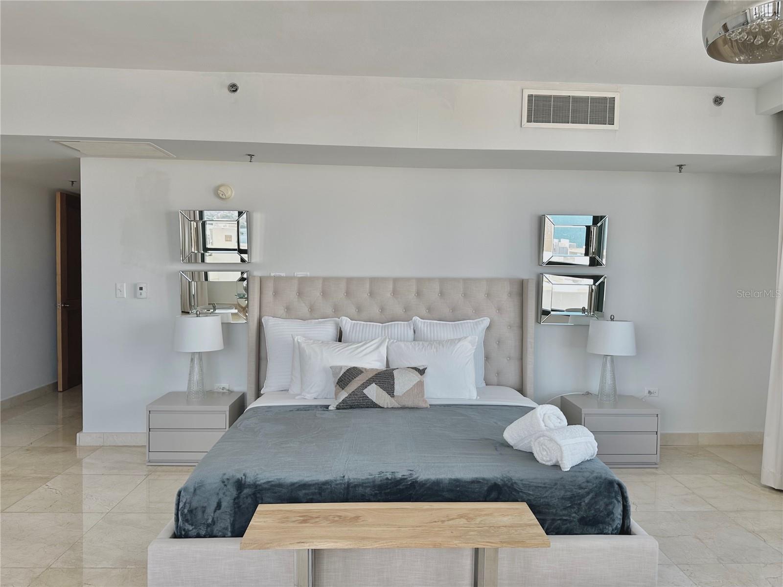 CARIBE PLAZA - Residential