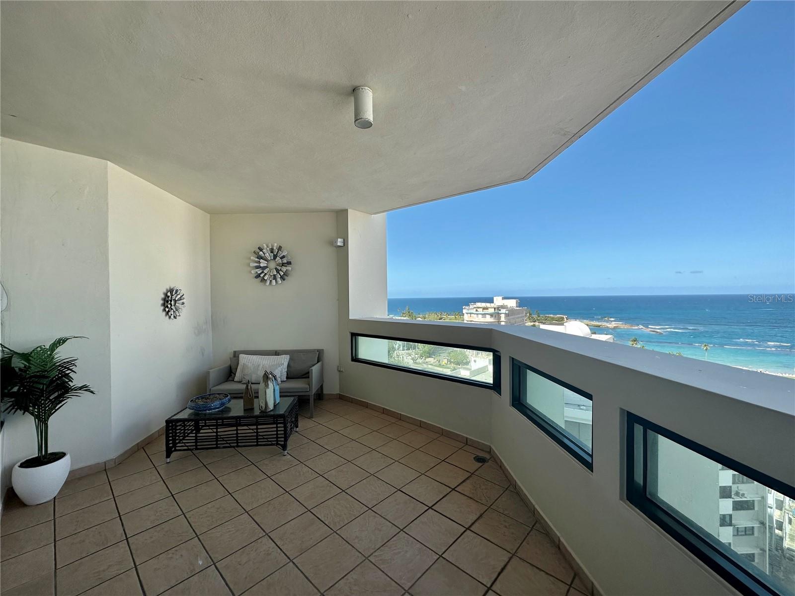 CARIBE PLAZA - Residential