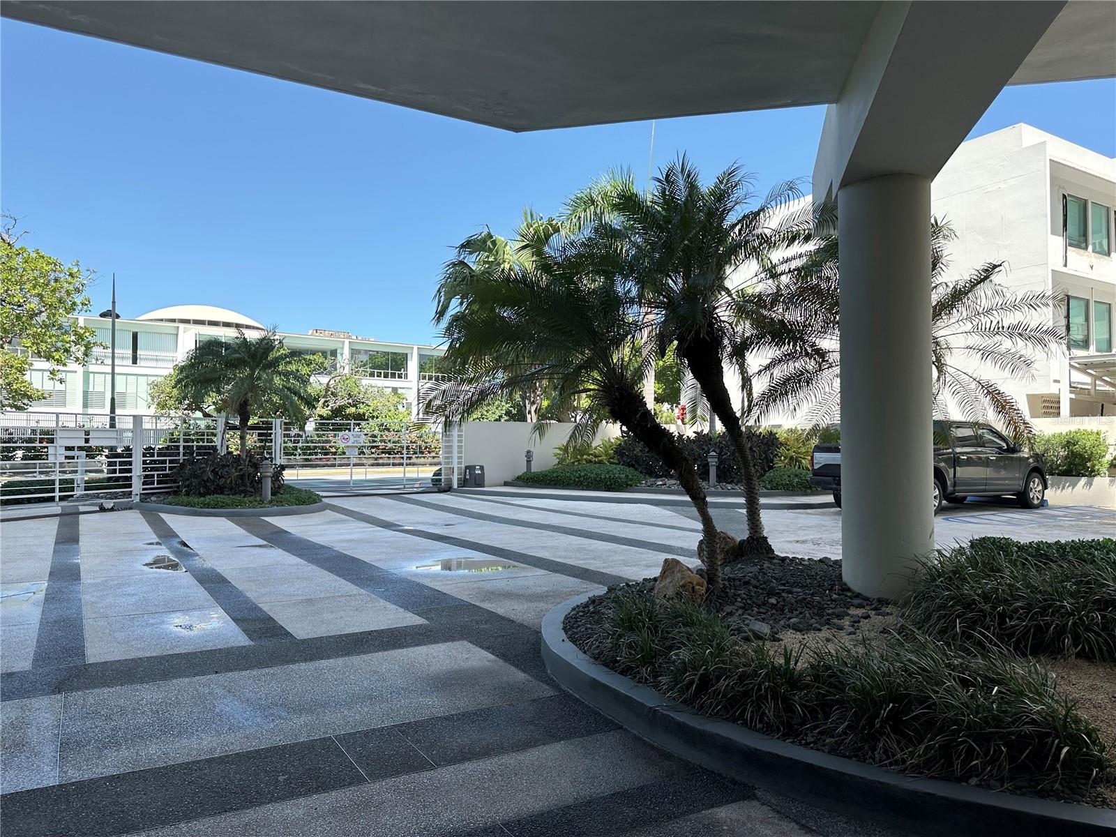 CARIBE PLAZA - Residential