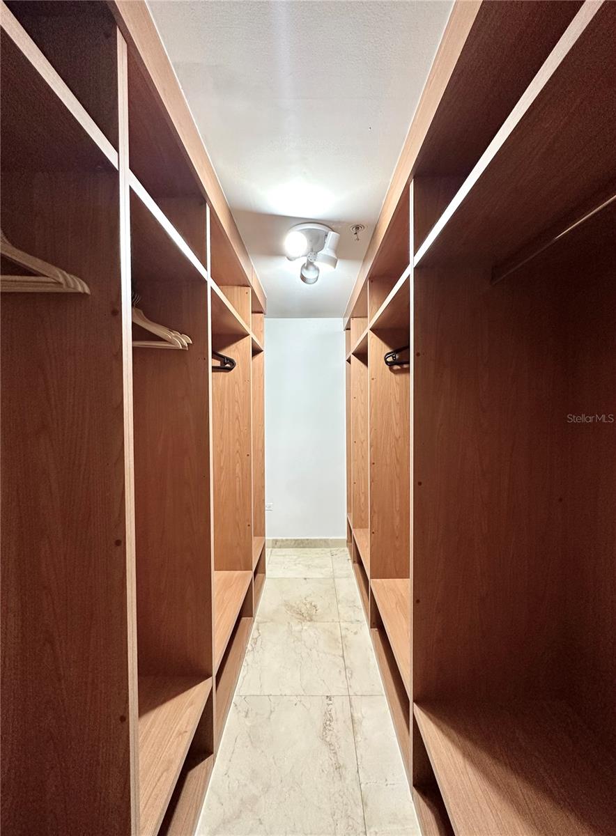 CARIBE PLAZA - Residential