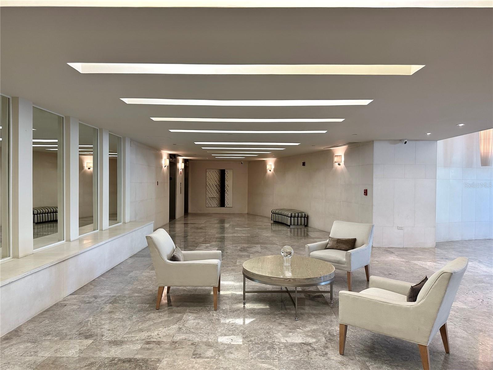 CARIBE PLAZA - Residential