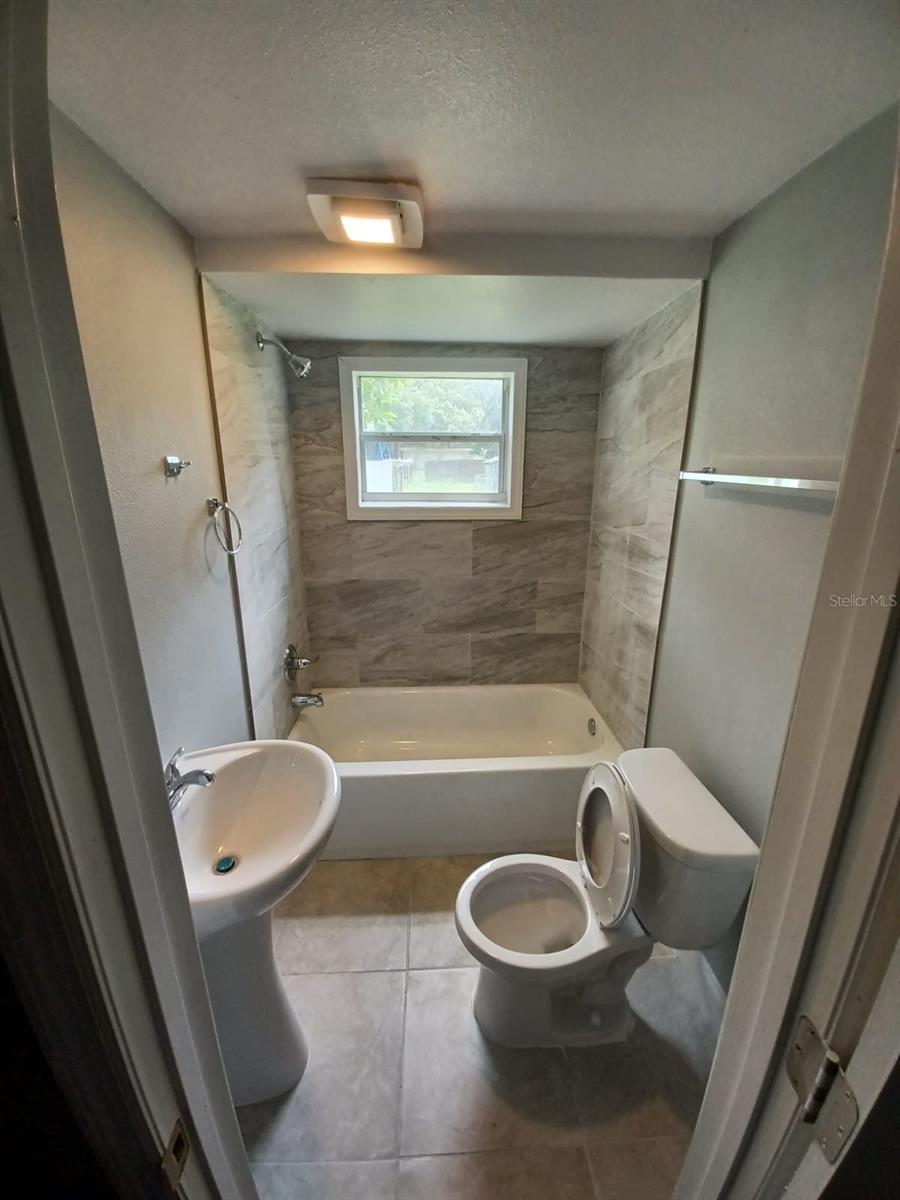 LAKE BEULAH HEIGHTS DIV 02 - Residential Income