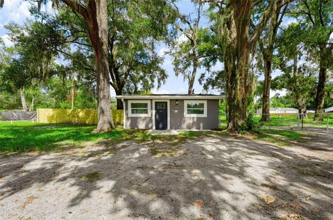Photo of 10336 Main Street, Thonotosassa, FL 33592 (MLS # TB8560111)