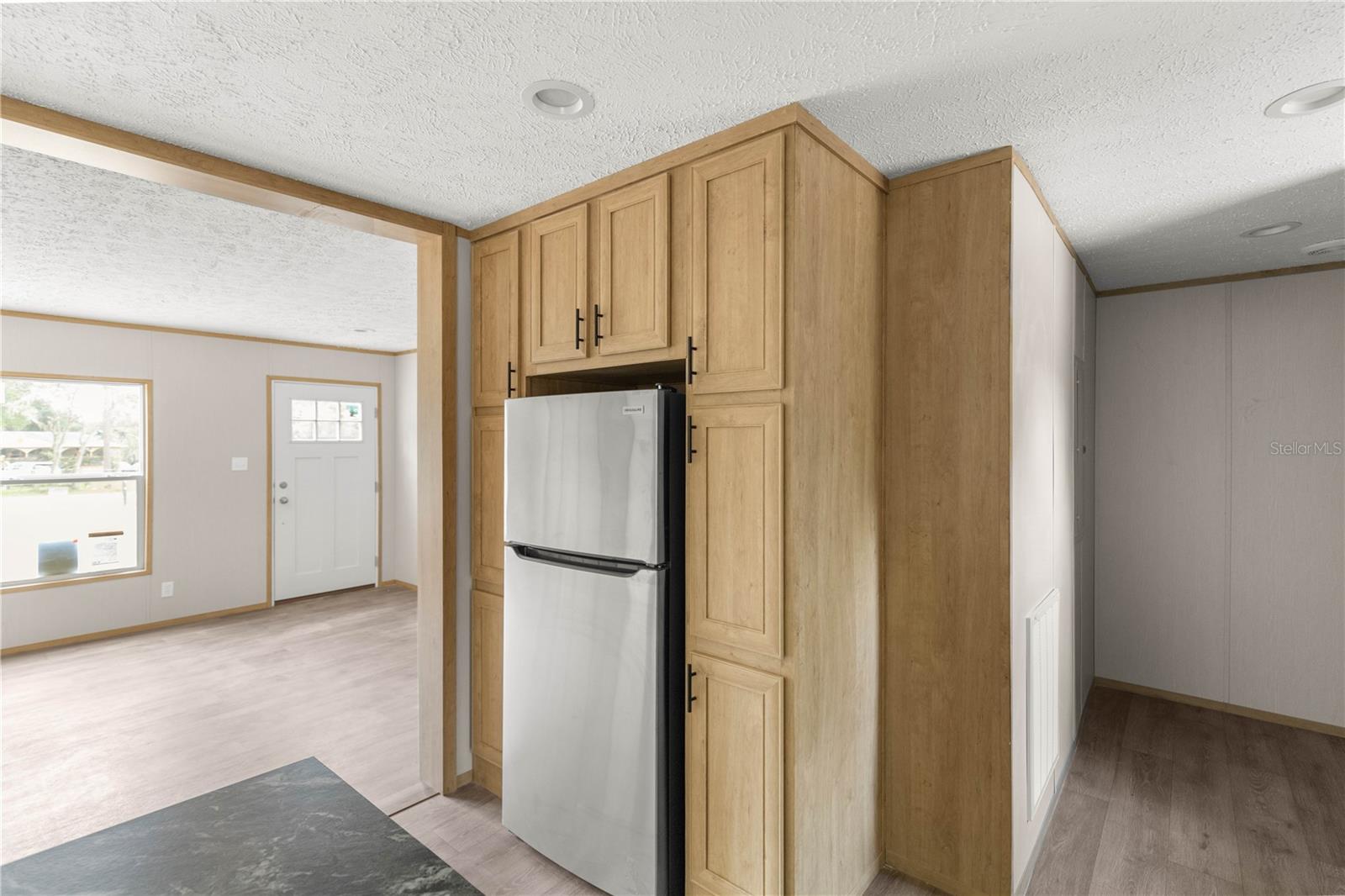 LAKE TROPICANA RANCHETTES - Residential