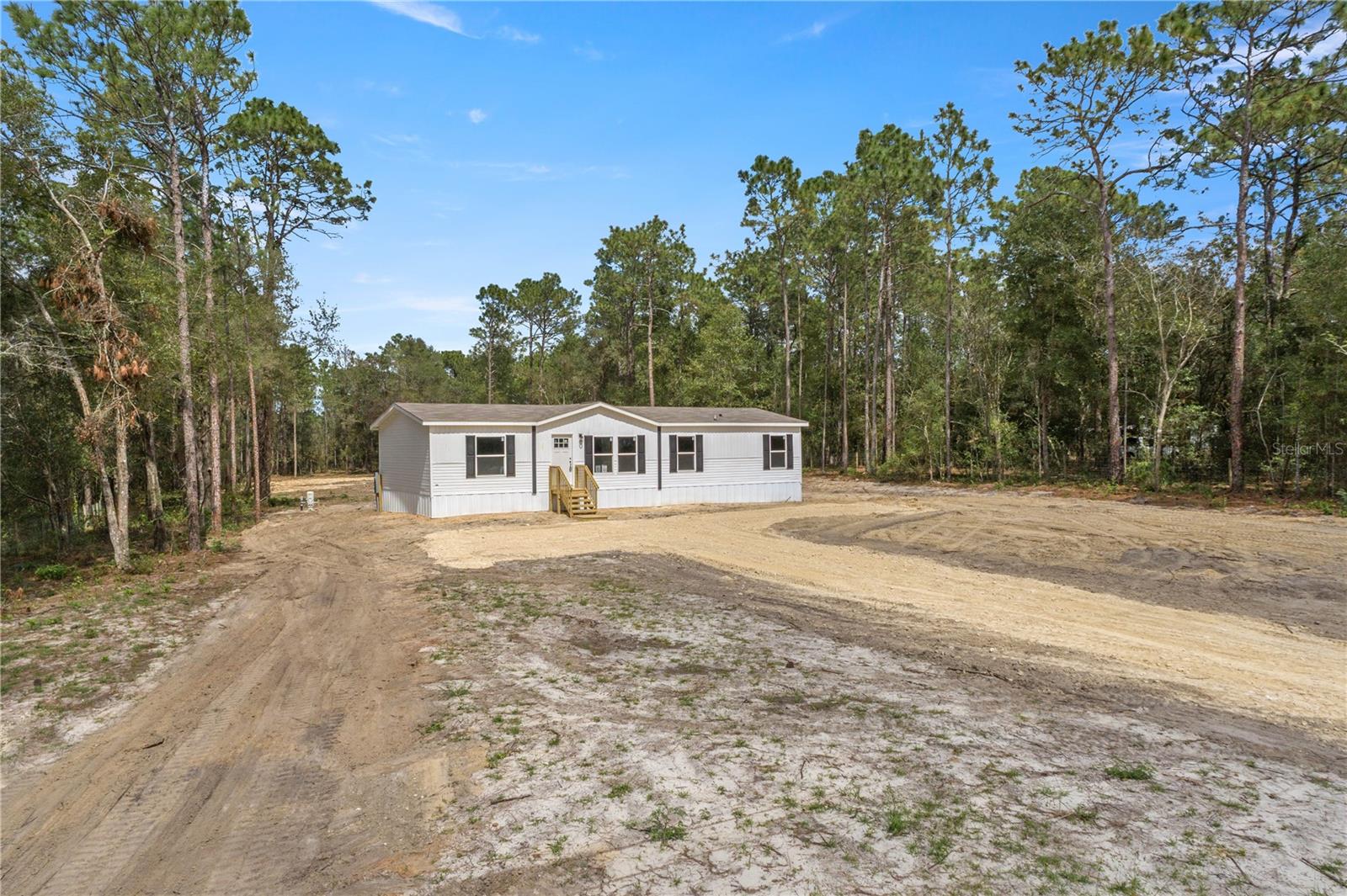 LAKE TROPICANA RANCHETTES - Residential