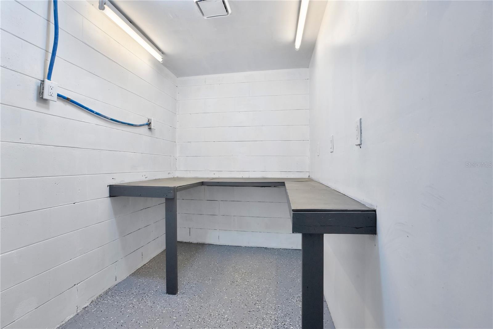 MEDALLION ESTATES - Residential