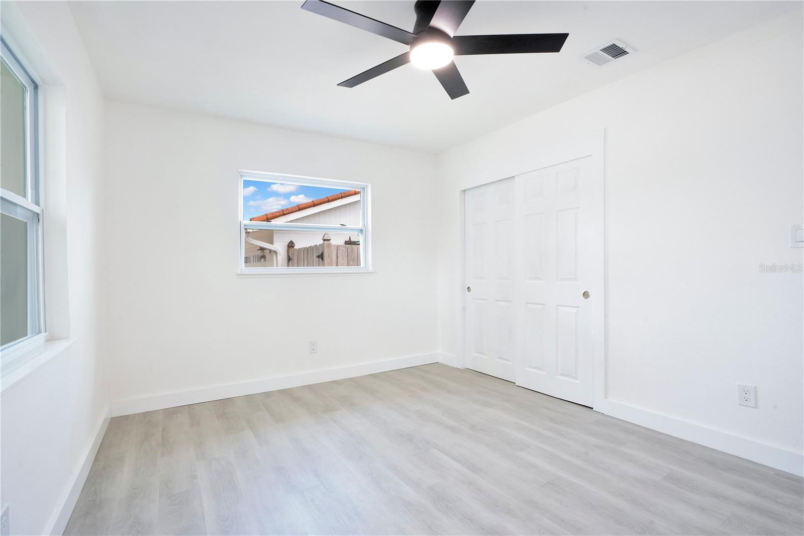 MEDALLION ESTATES - Residential