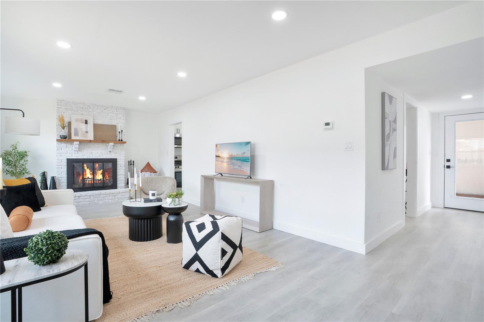 MEDALLION ESTATES - Residential