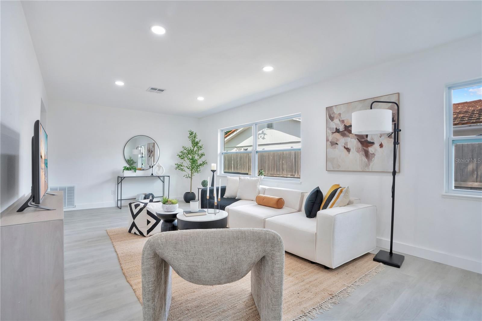 MEDALLION ESTATES - Residential