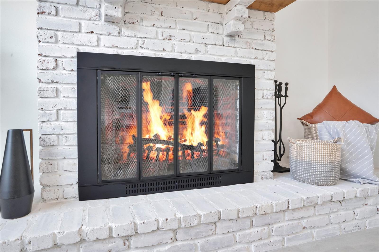 MEDALLION ESTATES - Residential