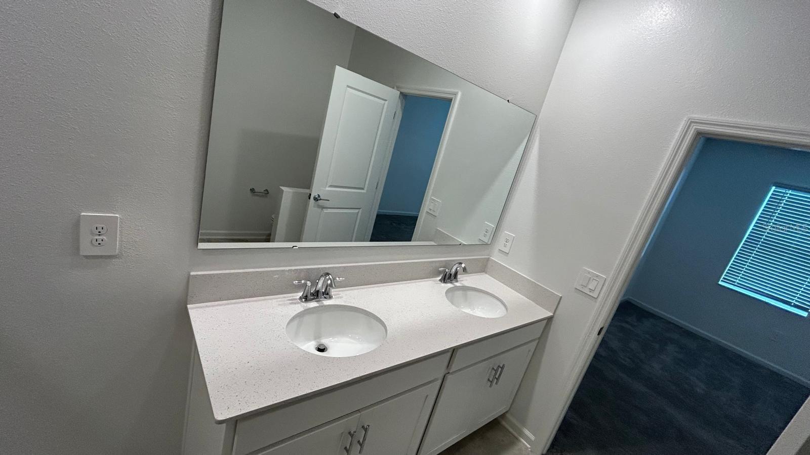 BELLEVUE AT ESTATES - Residential