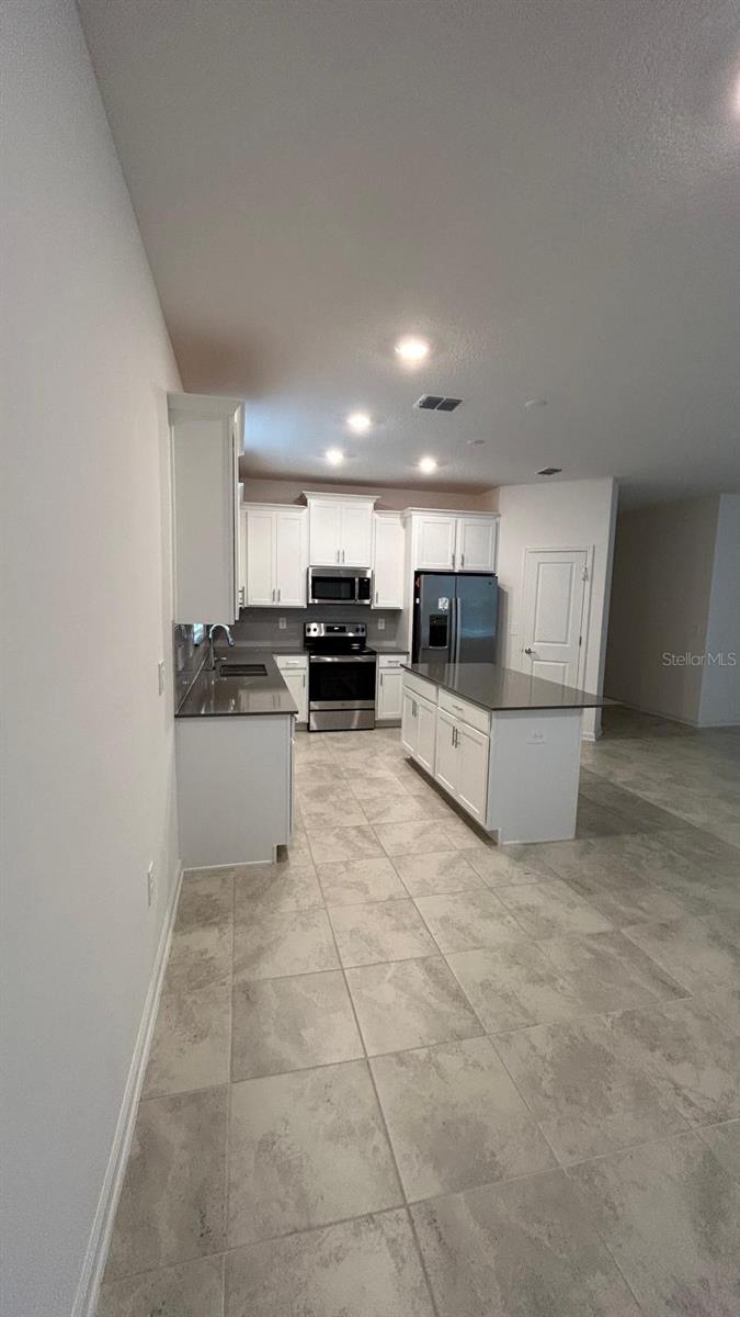 BELLEVUE AT ESTATES - Residential