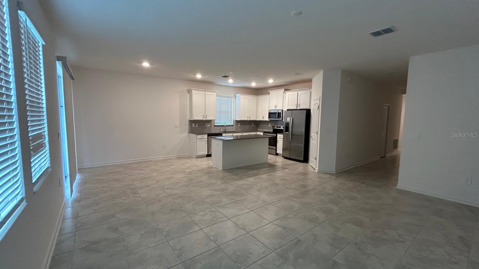 BELLEVUE AT ESTATES - Residential