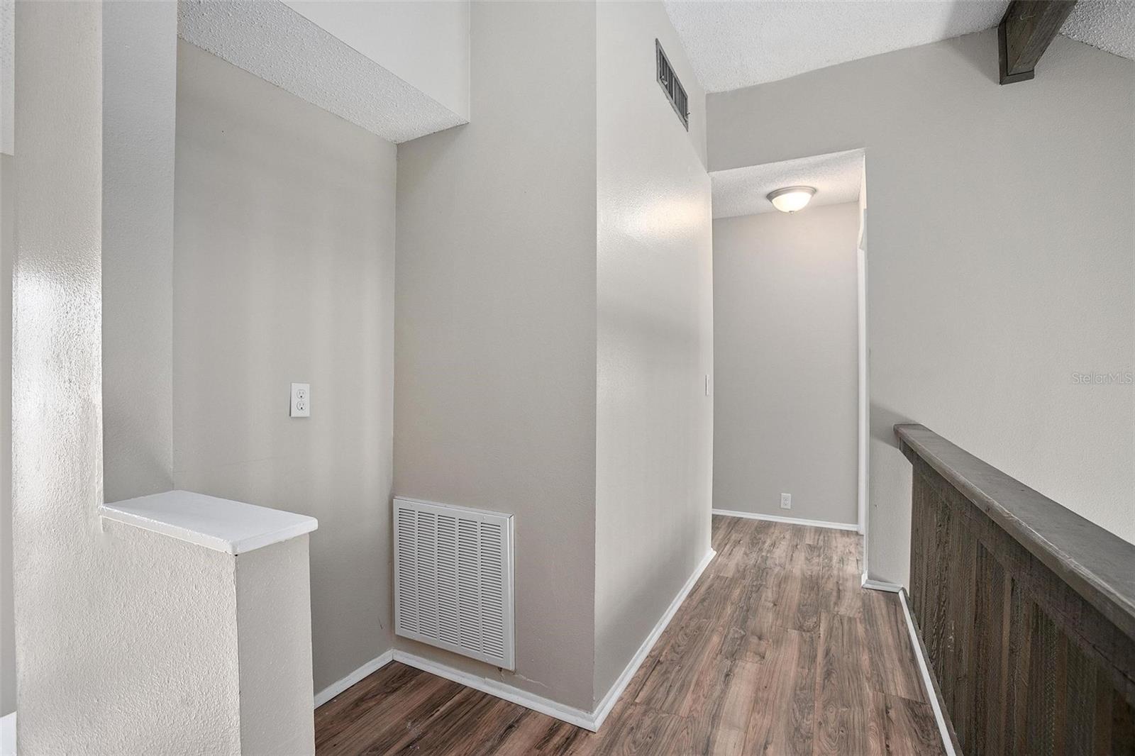 WINDMEADOWS VILLAGE 4 - Residential