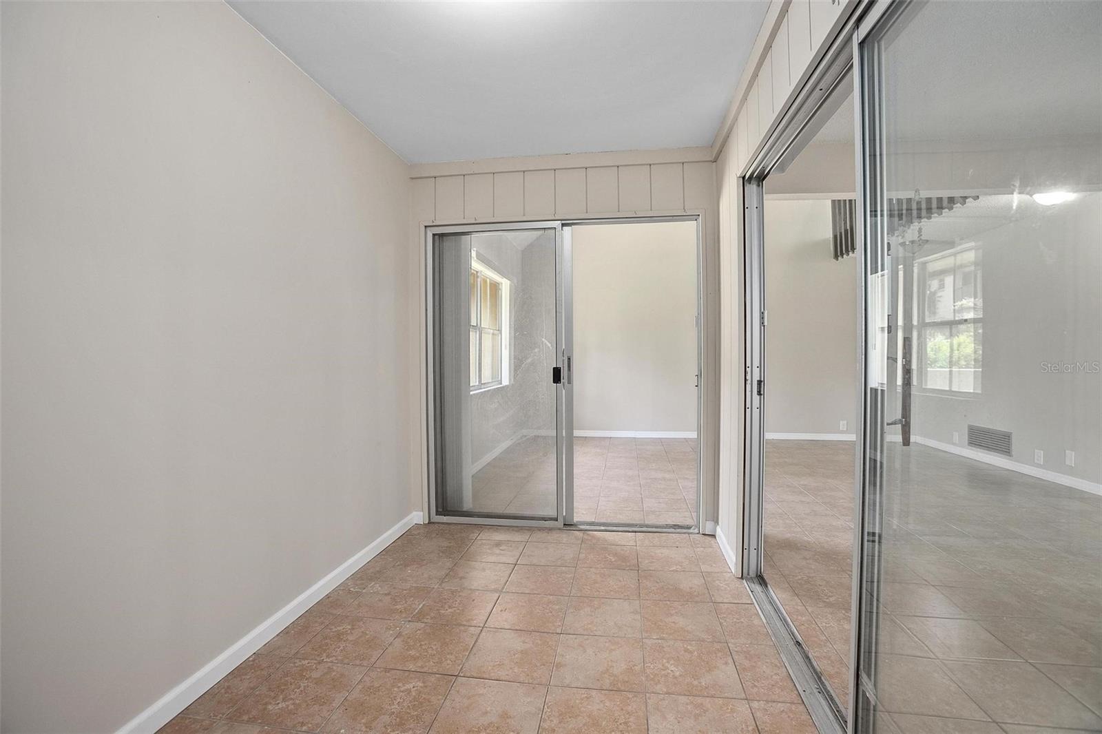 WINDMEADOWS VILLAGE 4 - Residential