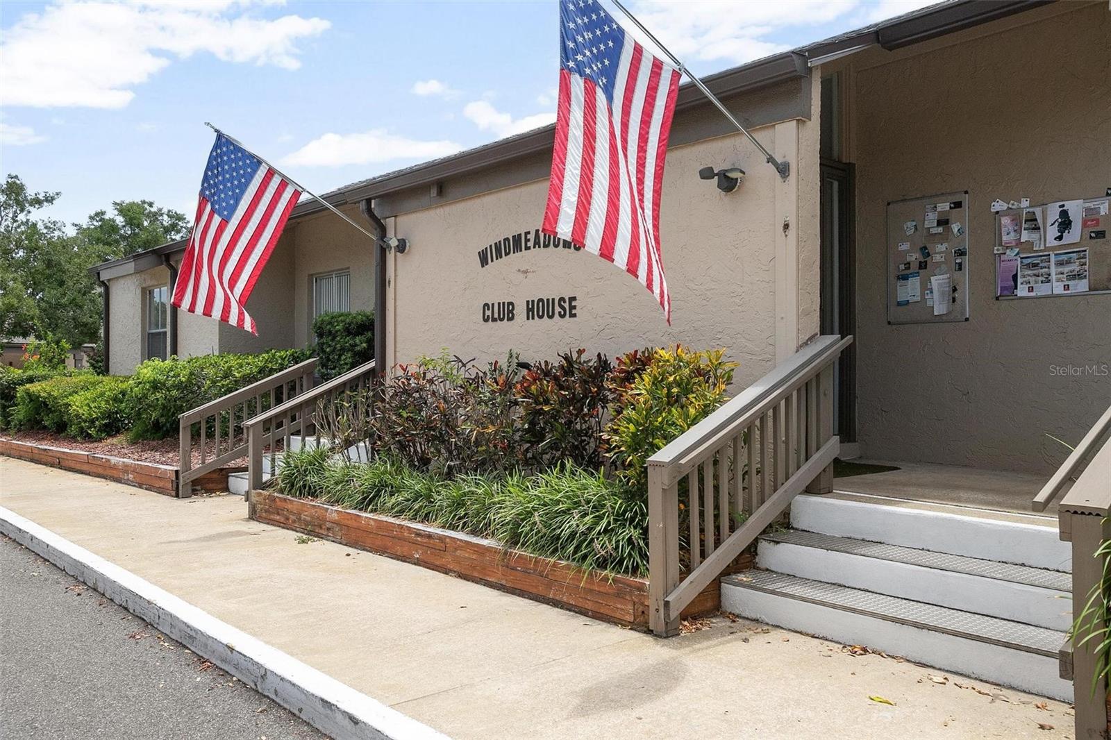 WINDMEADOWS VILLAGE 4 - Residential