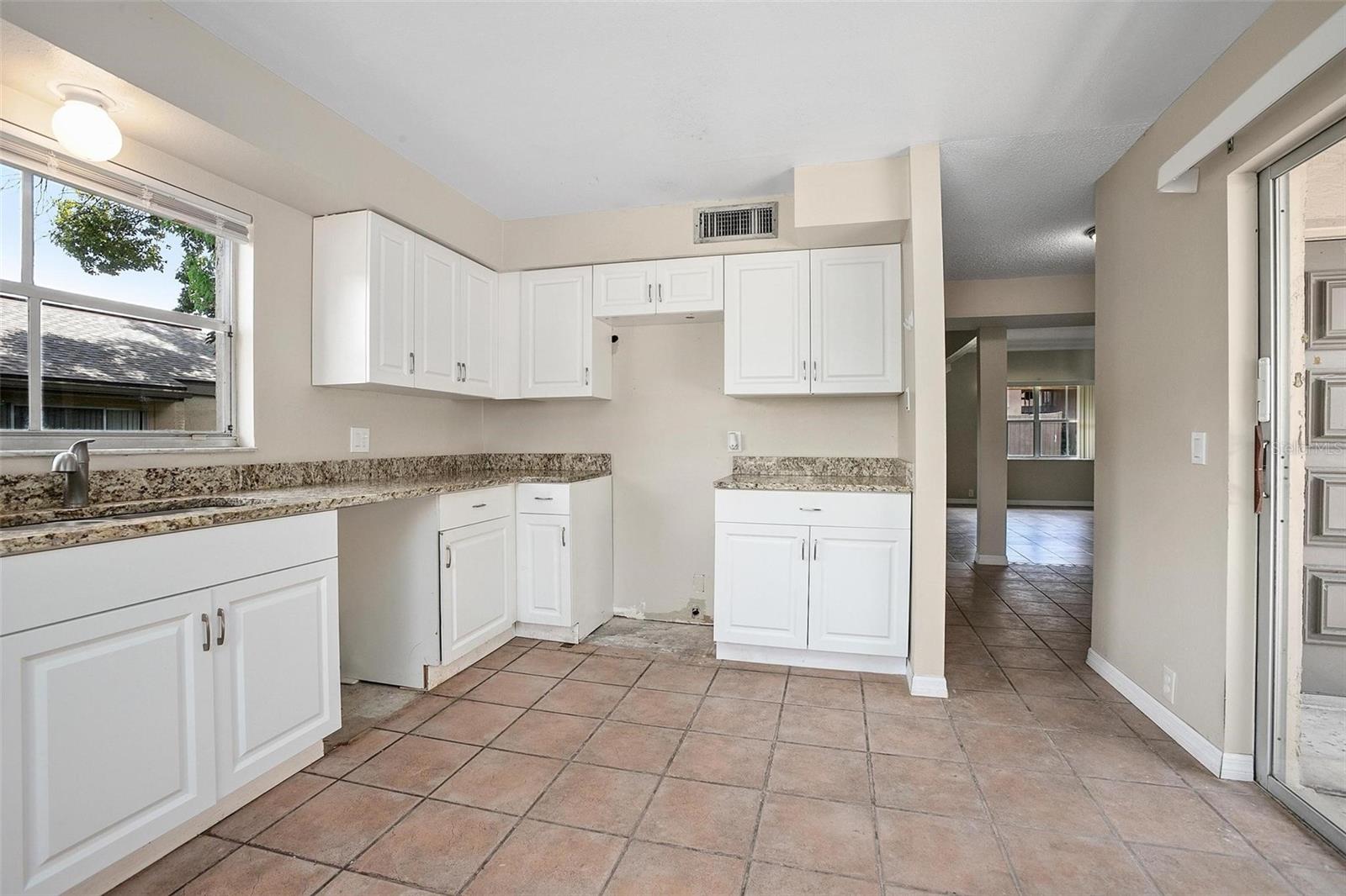 WINDMEADOWS VILLAGE 4 - Residential