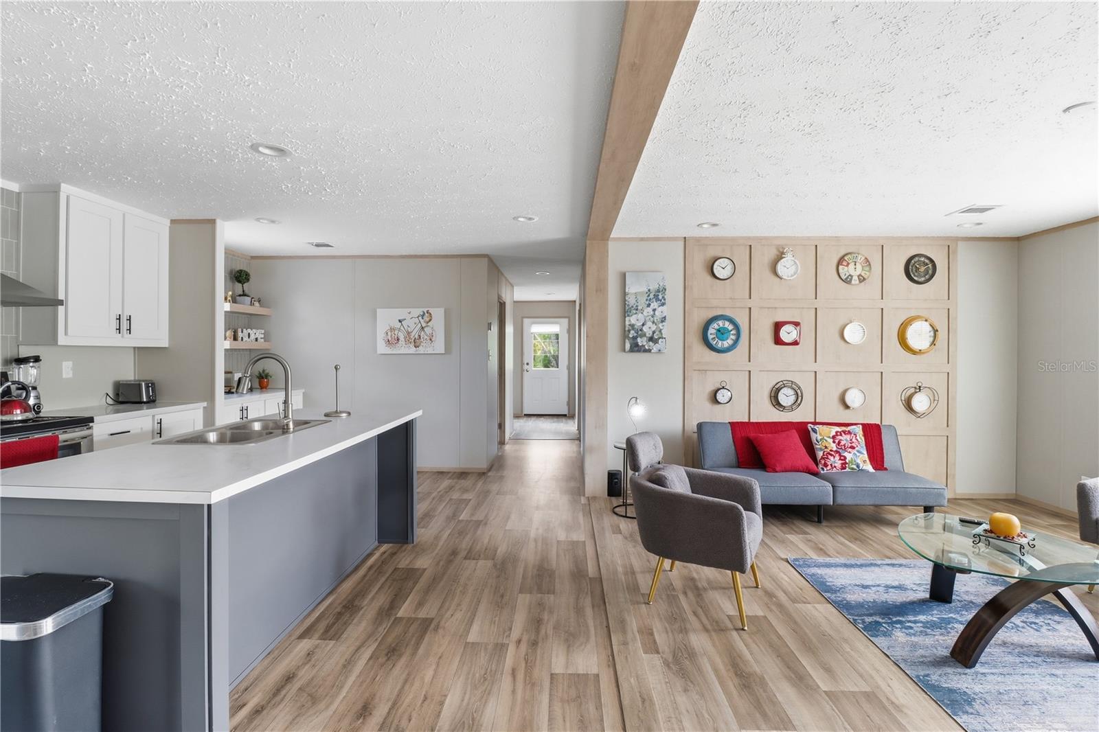 LAKE TROPICANA RANCHETTES 13 - Residential