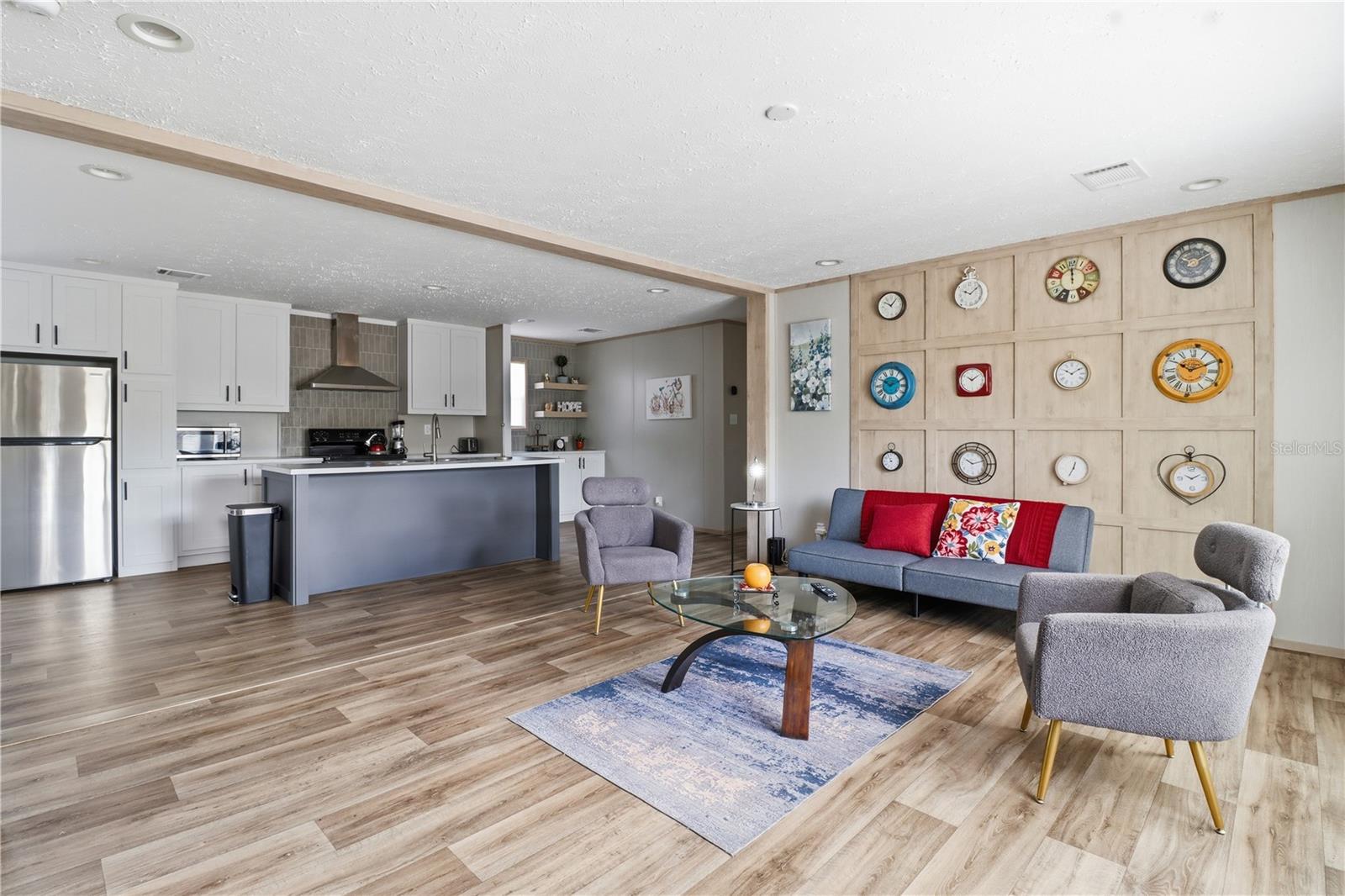 LAKE TROPICANA RANCHETTES 13 - Residential