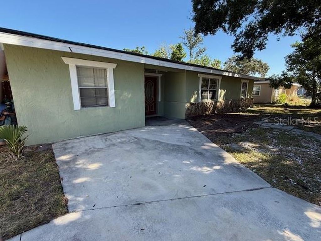 Photo of Sarasota, FL 34239 (MLS # A4666248)