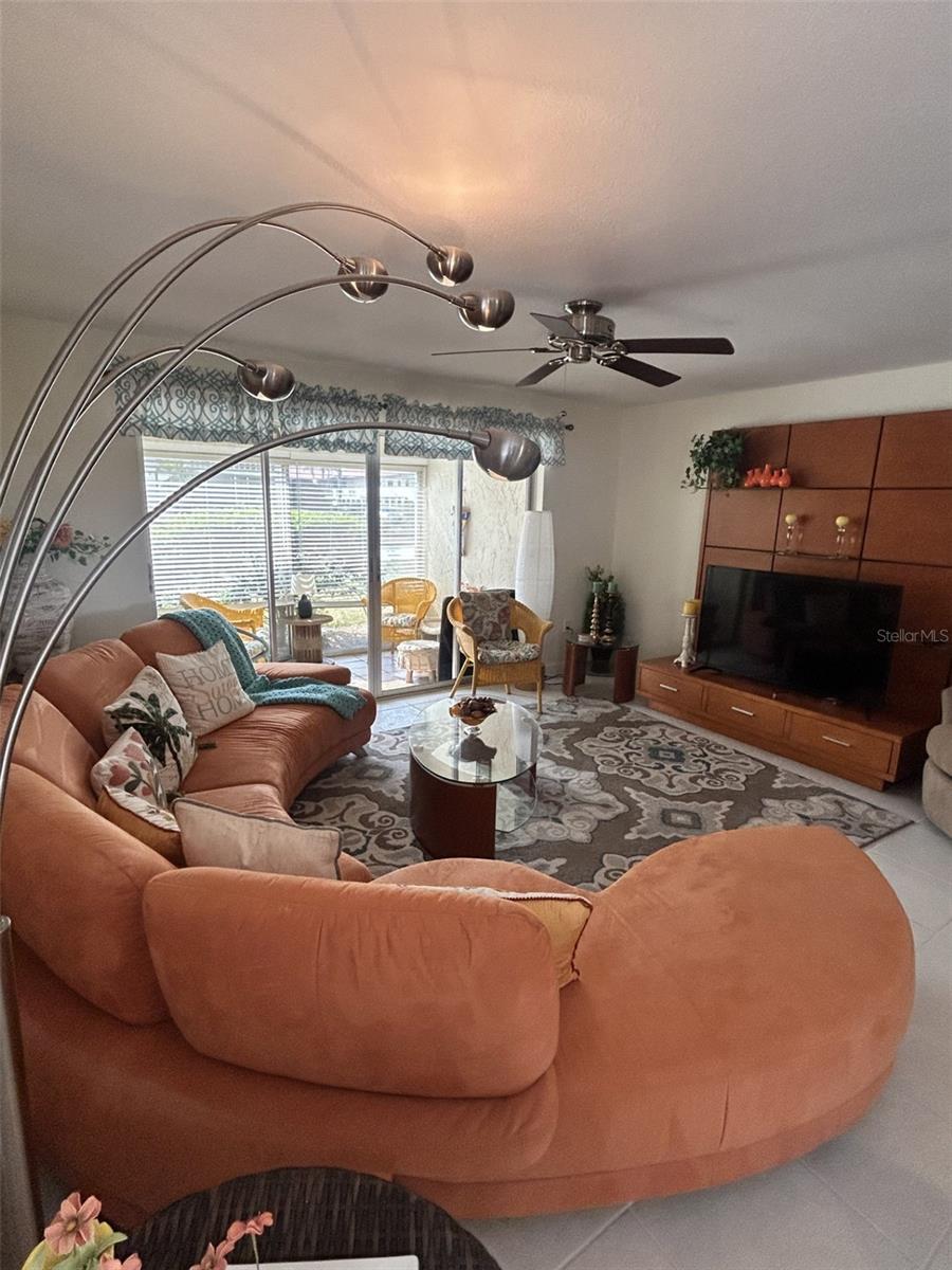 VILLAGE PLAZA - Residential Lease