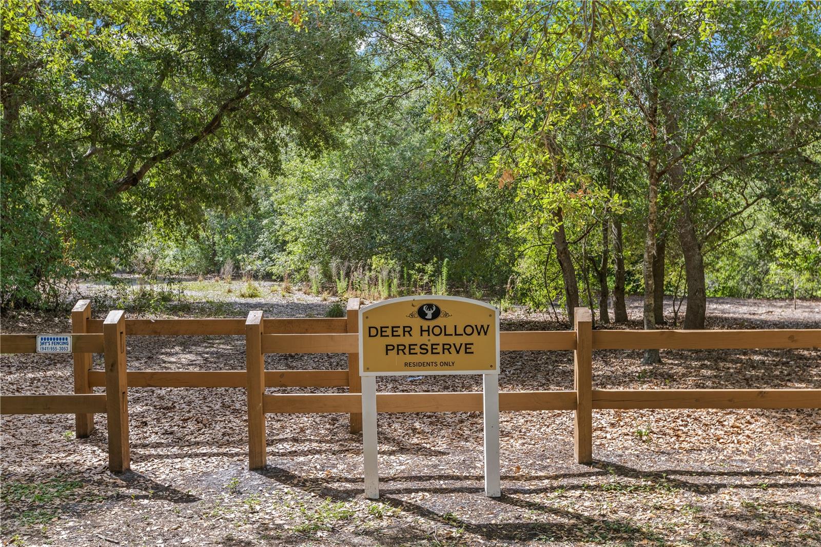 DEER HOLLOW - Residential